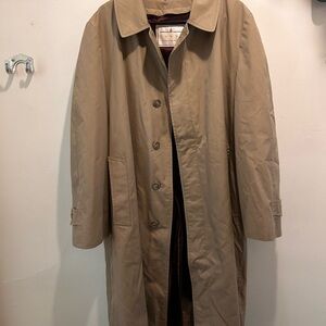 TOWNE London Fog Coat with warm interior. Excellent condition.